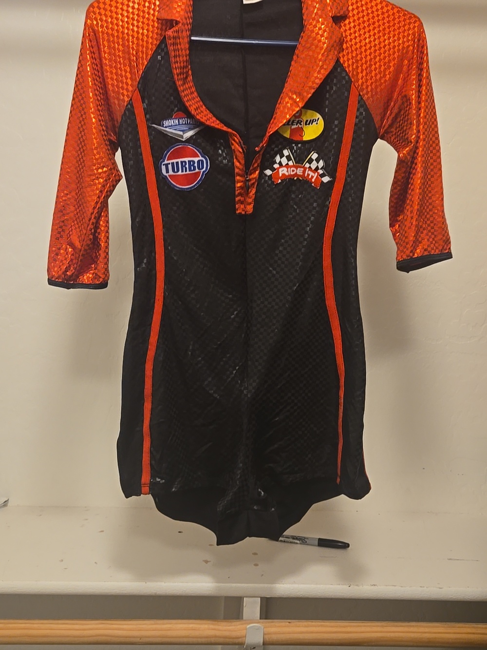Sexy Racing Flag Girl Costume - Black & Red View 4